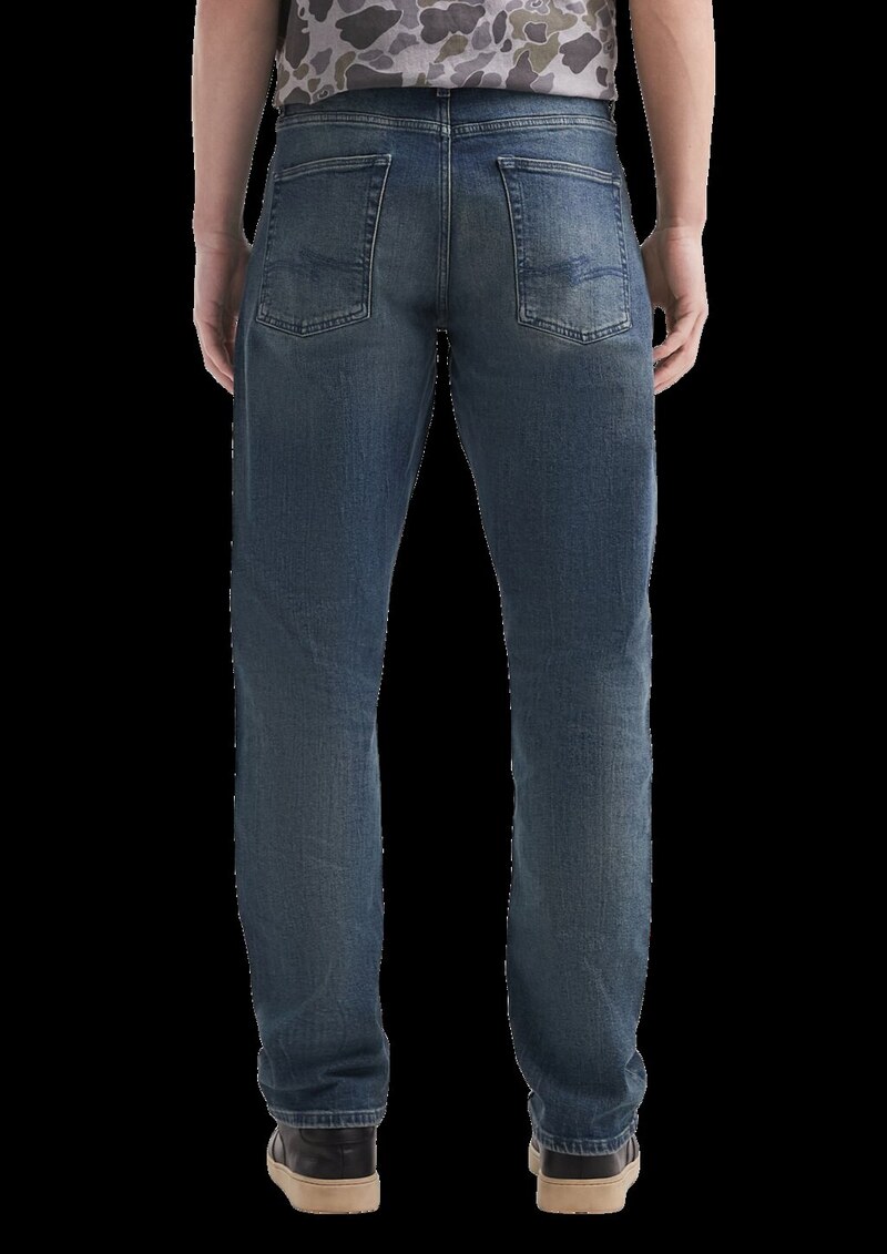 Denim Pete/ Regular Fit / Mid Rise / Straight Leg