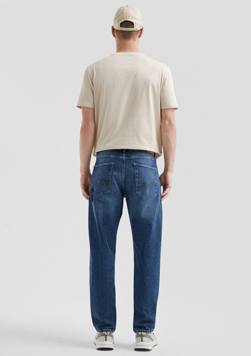 Jeans Pete / Regular Fit / Mid Rise / Straight Leg
