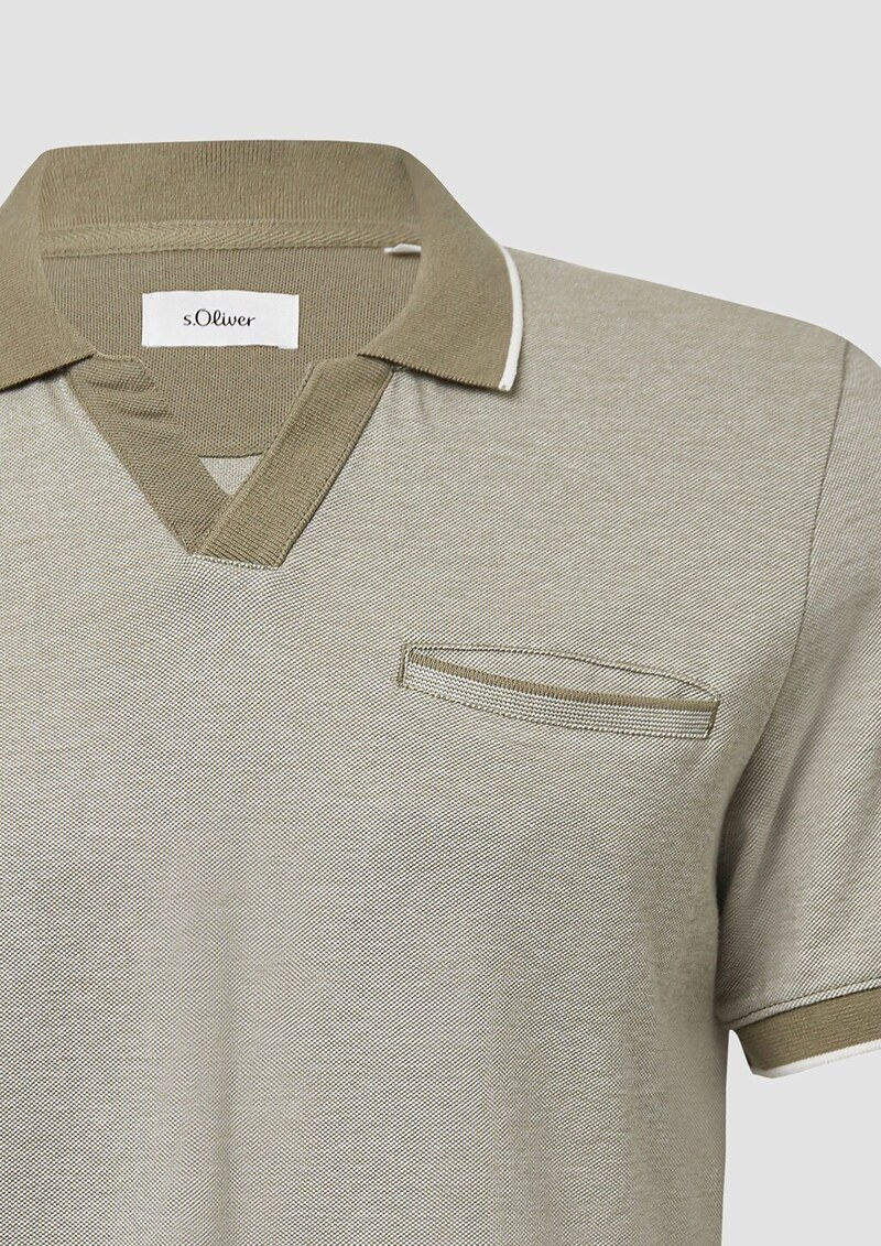 Poloshirt aus zweifarbigem Piqué mit Brusttasche