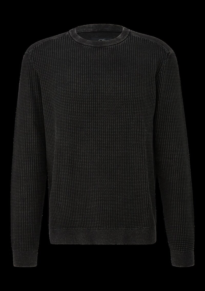 Gewaschener Strickpullover mit Strukturmuster