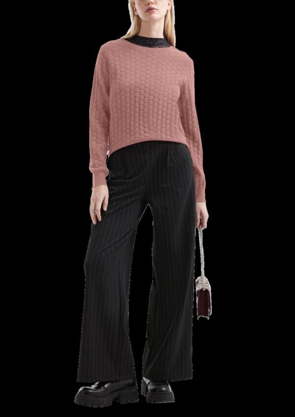 Strickpullover mit Strukturmuster