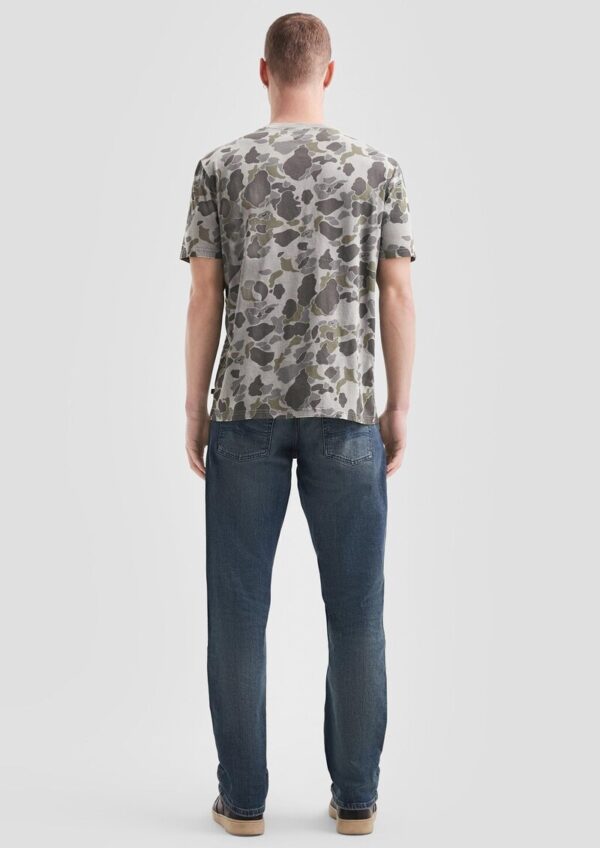 Gewaschenes T-Shirt mit All-over-Print