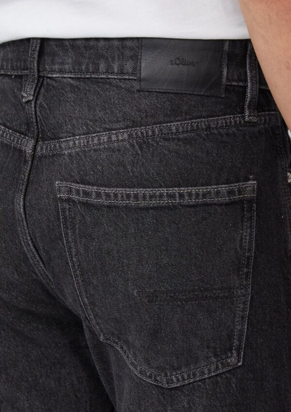 Jeans Benito / Regular Fit / Mid Rise / Straight Leg