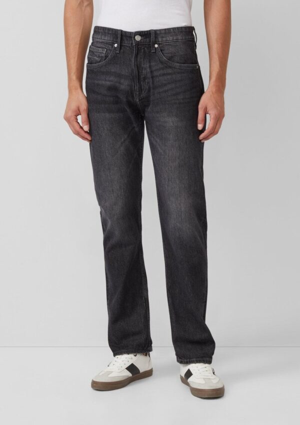 Jeans Benito / Regular Fit / Mid Rise / Straight Leg