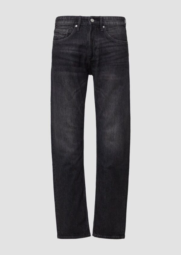 Jeans Benito / Regular Fit / Mid Rise / Straight Leg