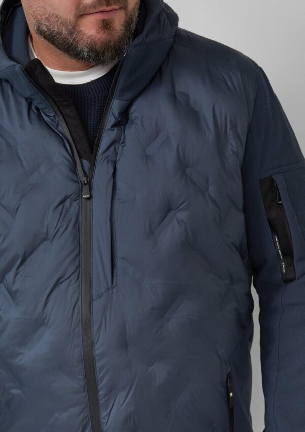 Hybrid-Jacke mit sportiven Details und Kapuze