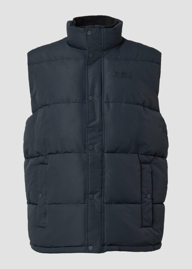 Sportive Steppweste mit Logo-Details