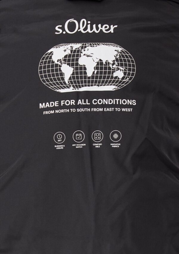 Wattierte Jacke mit Kapuze