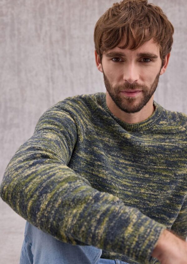 Pullover aus Wollmix in Bouclé-Optik