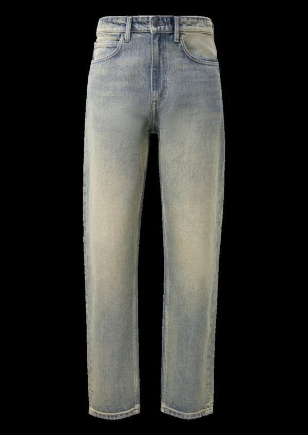 Devon / Relaxed Fit / Mid Rise / Tapered Leg