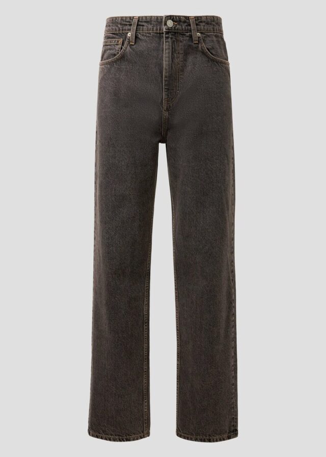 Denim /Loose Fit / Mid Rise / Straight Leg