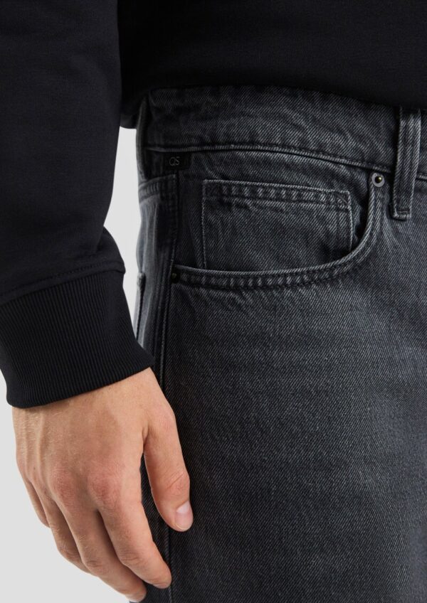 Jeans / Loose Fit / Mid Rise / Straight Leg