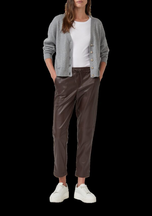 Weiche 7/8-Hose aus Kunstleder