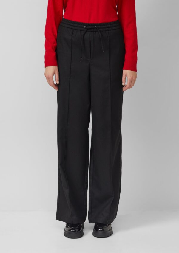 Weiche Wide-Leg-Hose mit Biesen