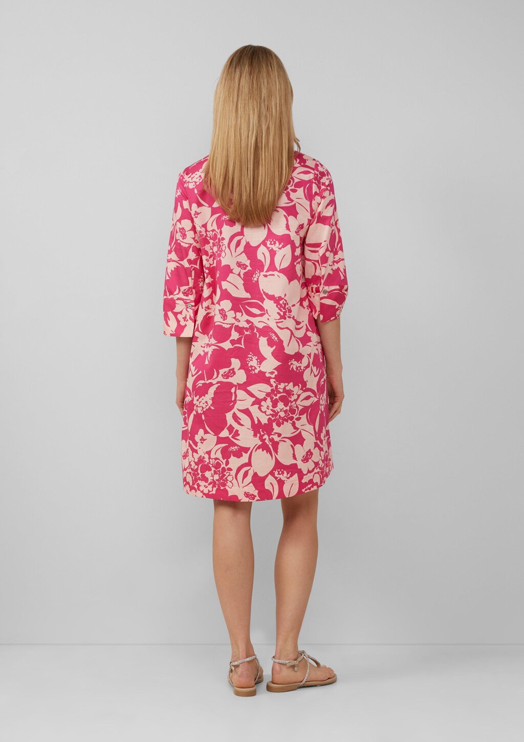 Kurzes Popeline-Kleid mit Print und Knopfleiste