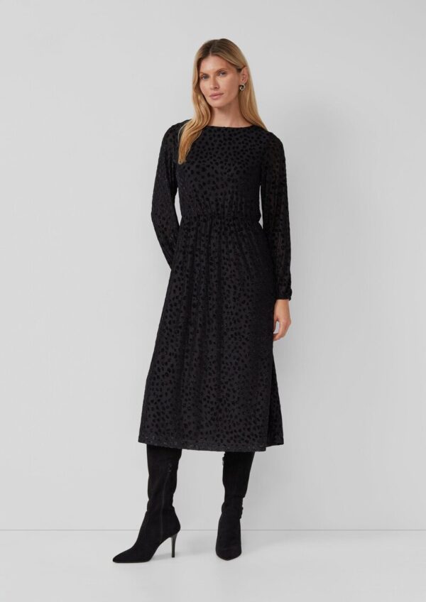 Midi-Samtkleid mit U-Boot-Ausschnitt