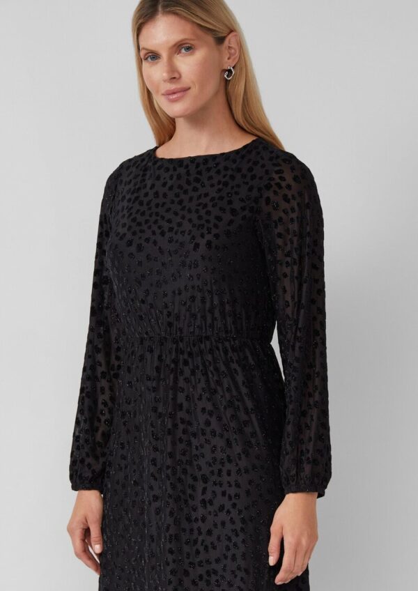 Midi-Samtkleid mit U-Boot-Ausschnitt