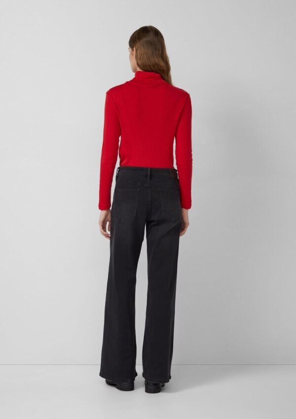 Rollkragen-Langarmshirt im Slim Fit