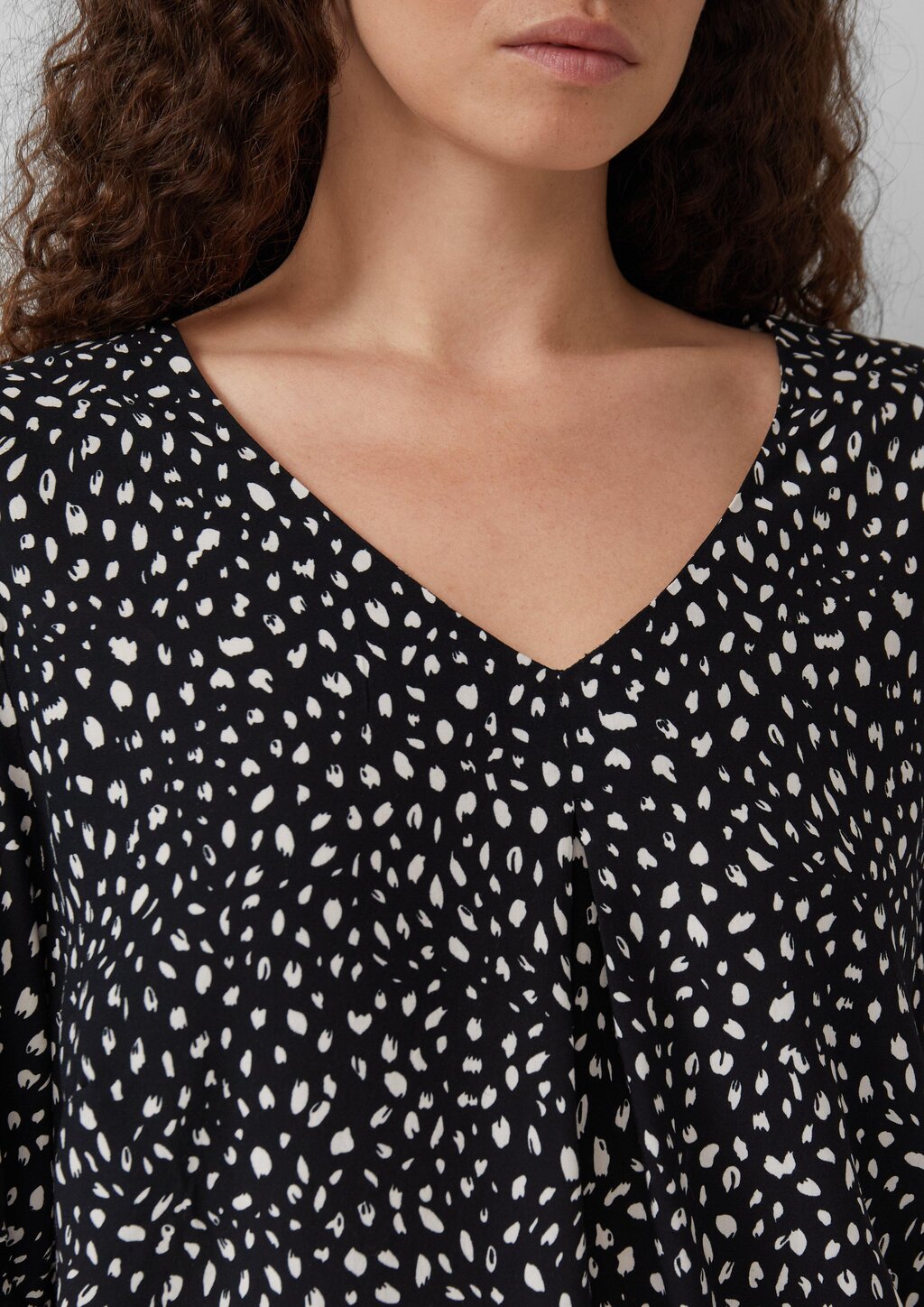 Viskose Bluse mit All-over-Print