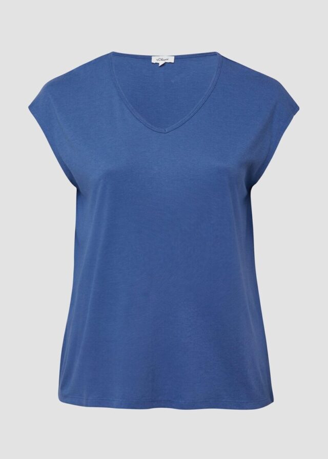 T-Shirt mit V-Ausschnitt im Relaxed Fit