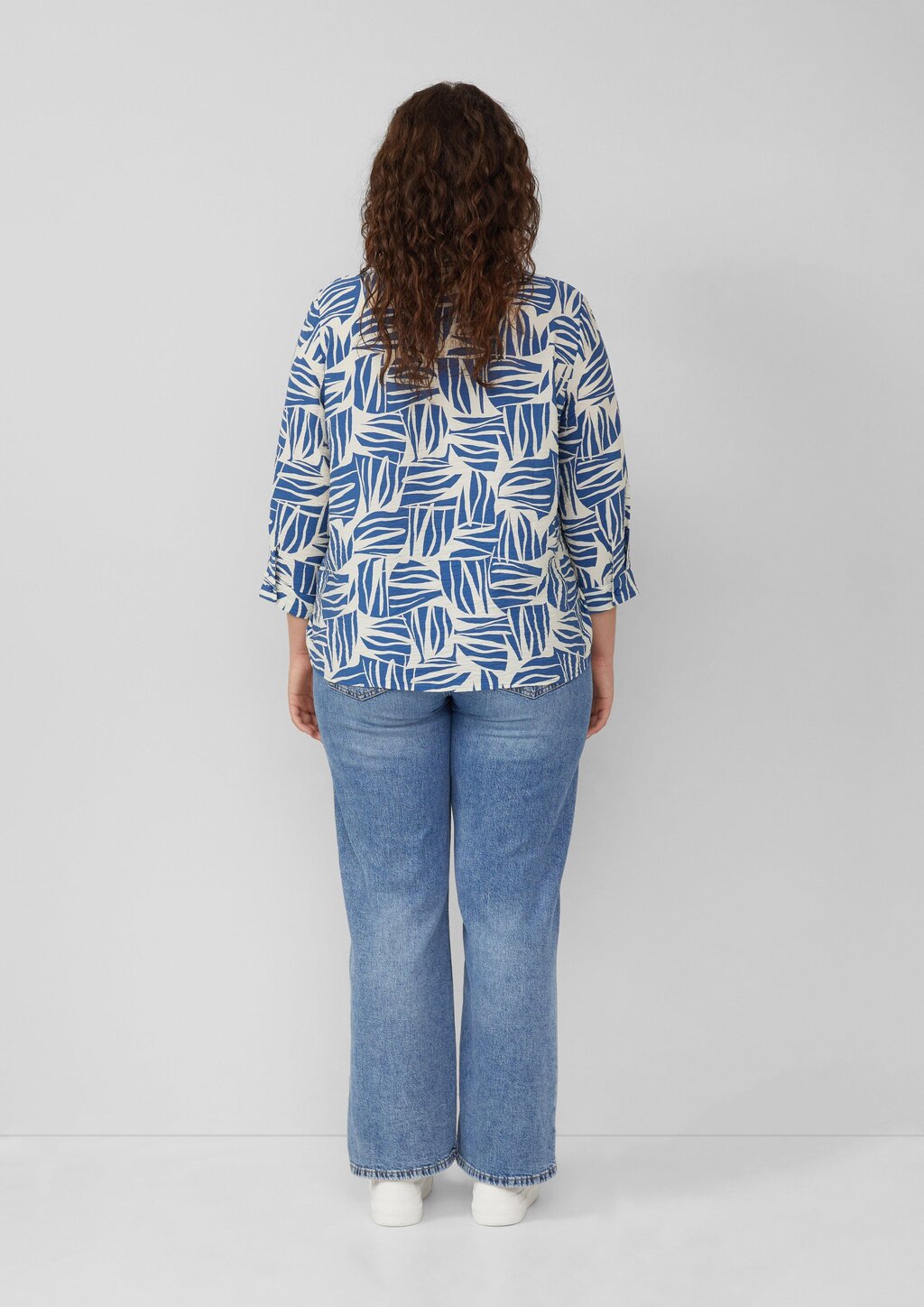 Bluse aus strukturiertem Viskosemix mit All-over-Print