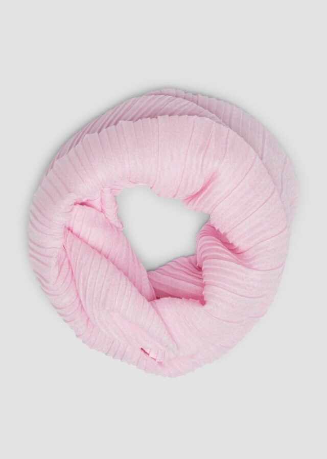 Loop-Schal in Plissee-Optik