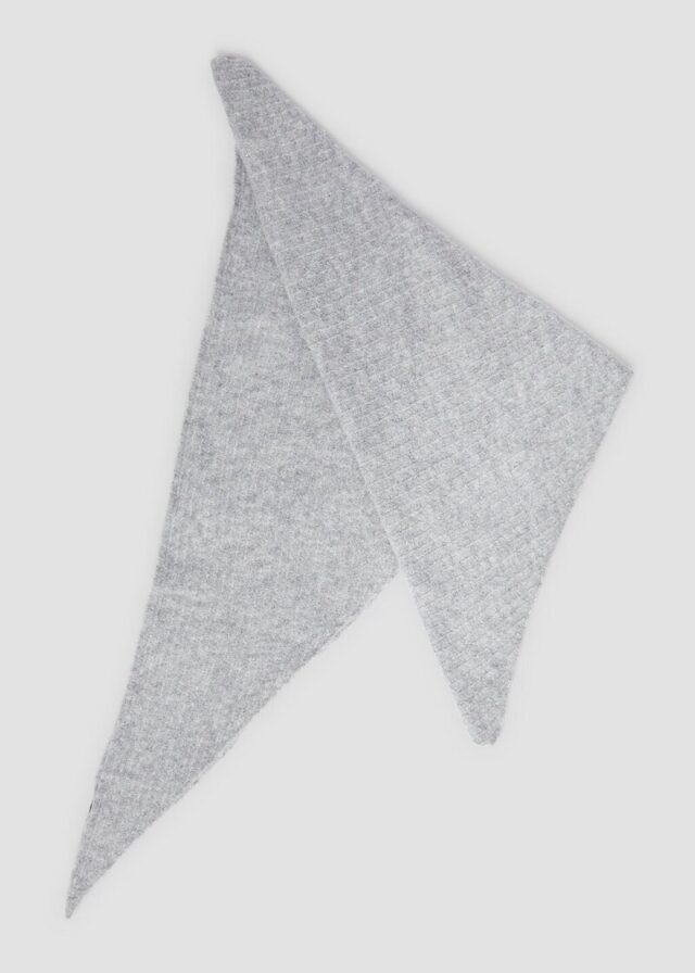 Dreieckstuch aus Bouclé