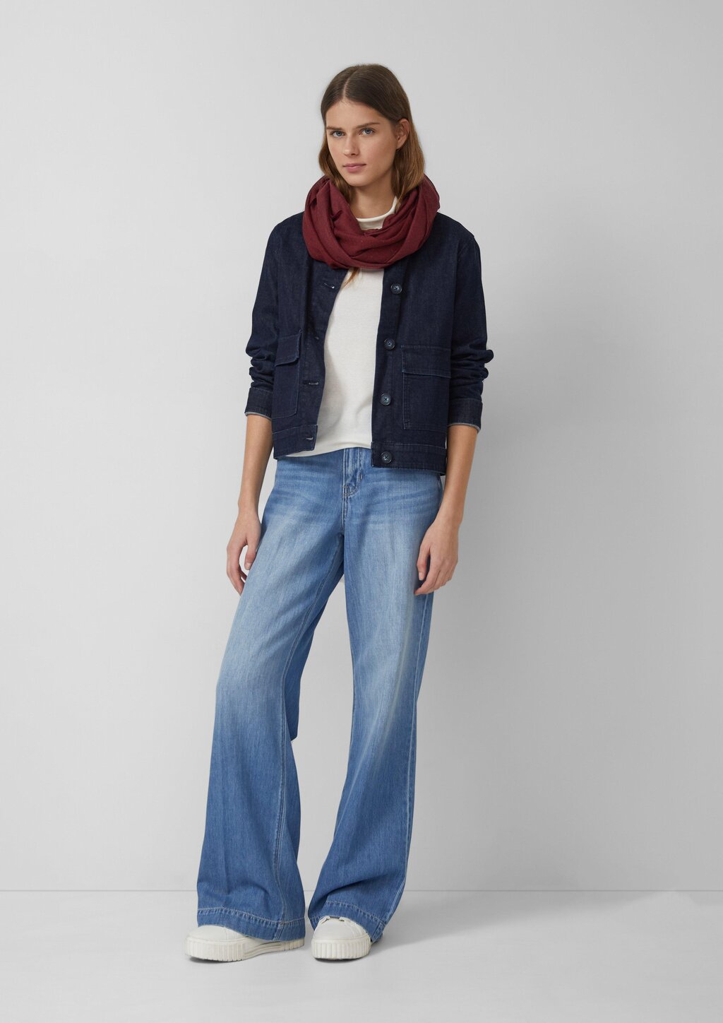 Allover gemusterter Loop-Schal