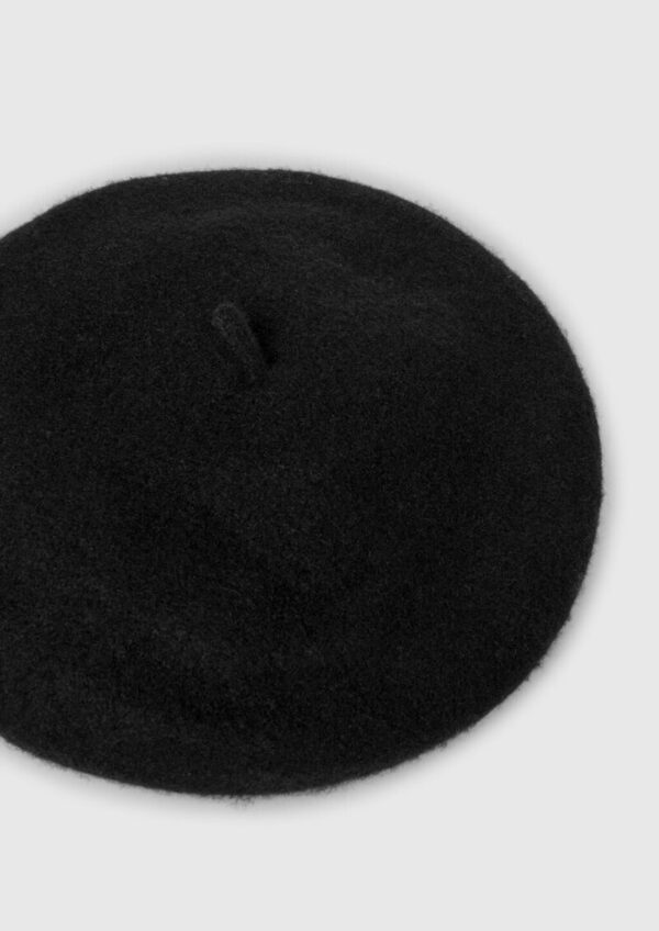 Barett mit Wollanteil