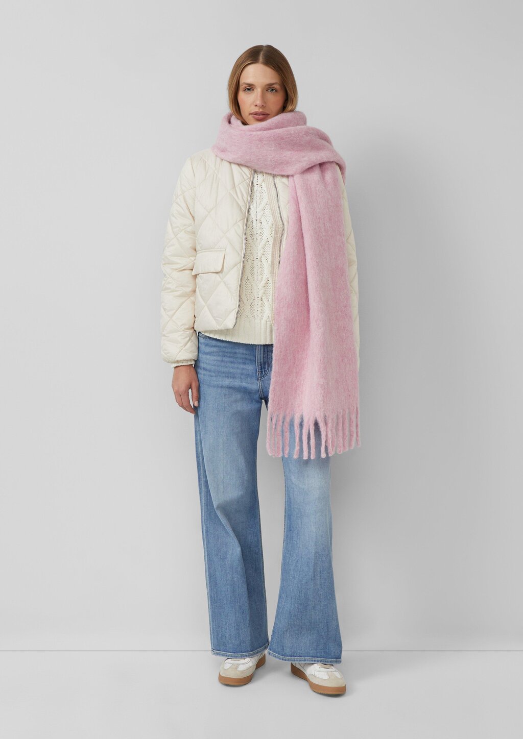 Wollmix-Schal mit Fransen