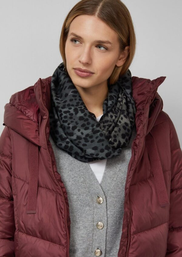 Loop-Schal mit Allover-Animal-Muster