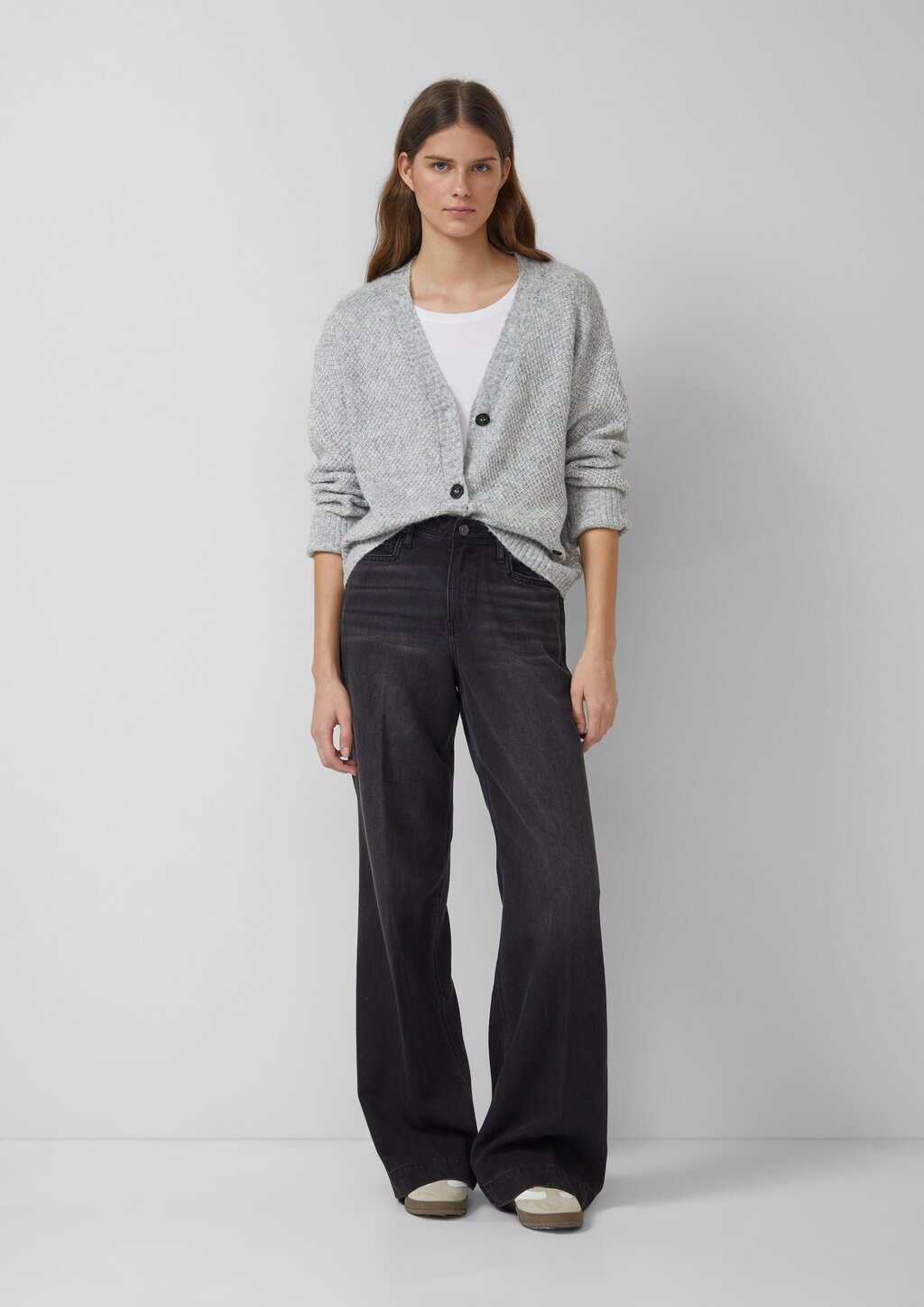 Jeans Suri / Regular Fit / Mid Rise / Wide Leg