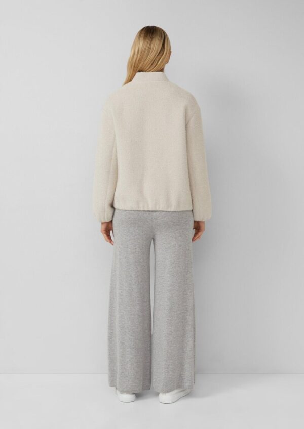 Flauschige Jacke im Relaxed Fit mit Stehkragen