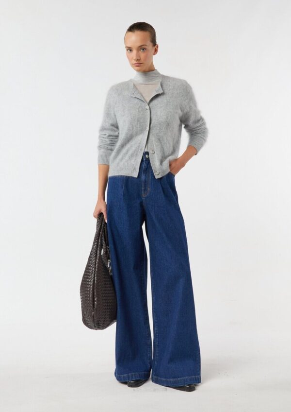 Jeans mit Extra Wide Leg und Bundfalten