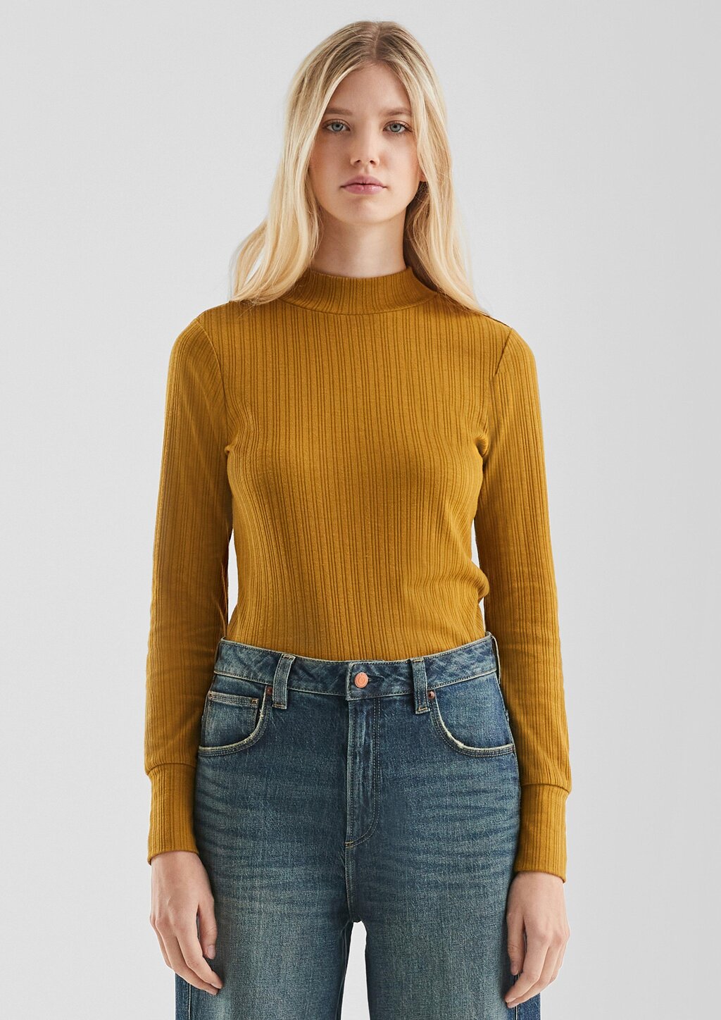 Geripptes Langarmshirt