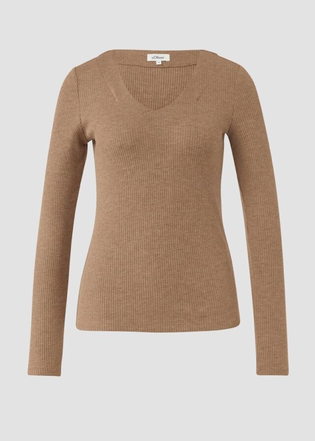 Geripptes Longsleeve mit V-Ausschnitt