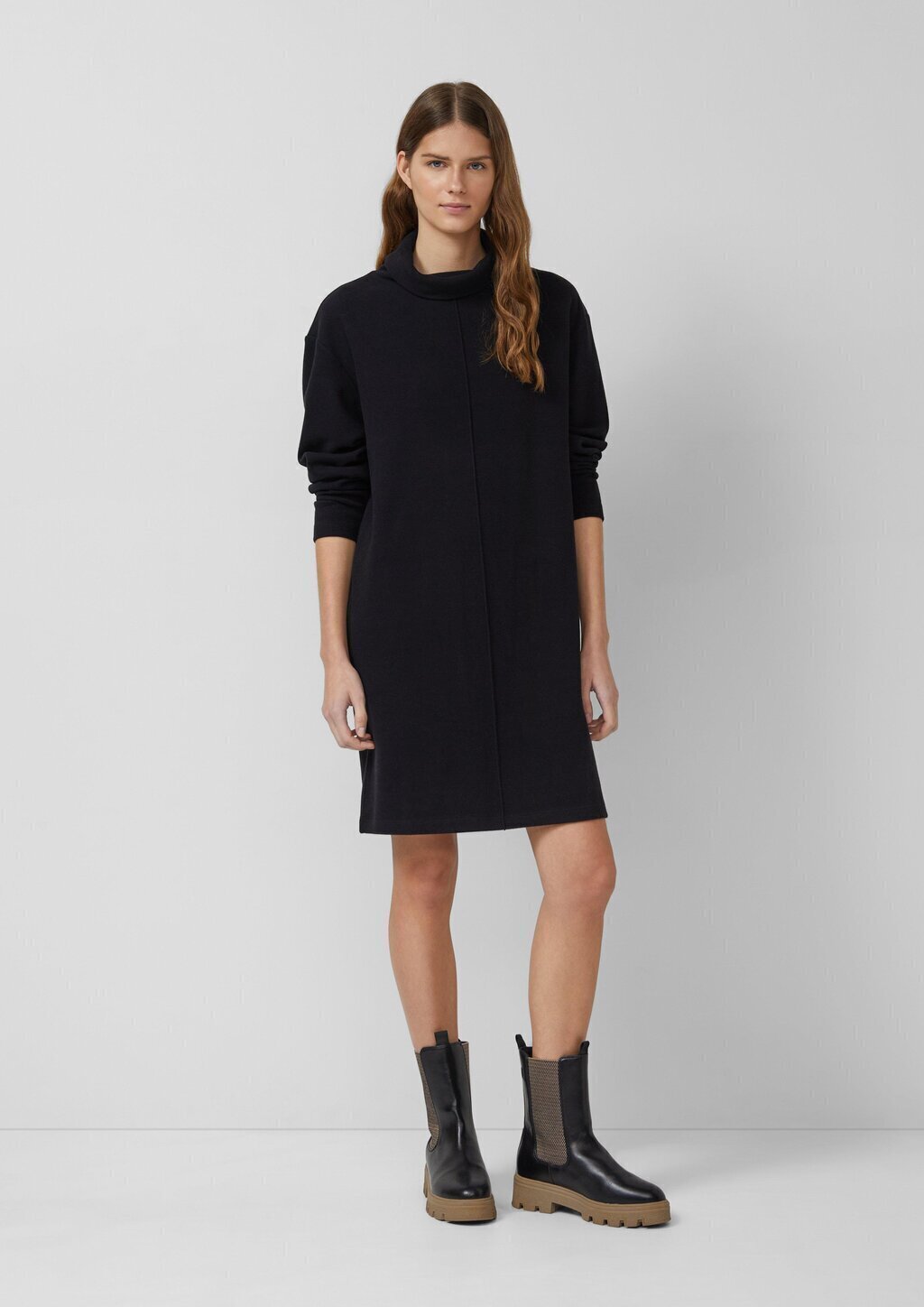 Weiches Jerseykleid mit Rollkragen