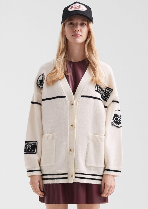 Lässige Oversize-Strickjacke mit Patches