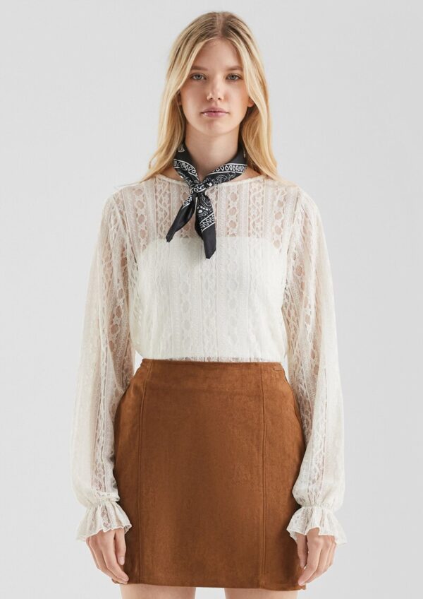 Blusenshirt aus Spitze