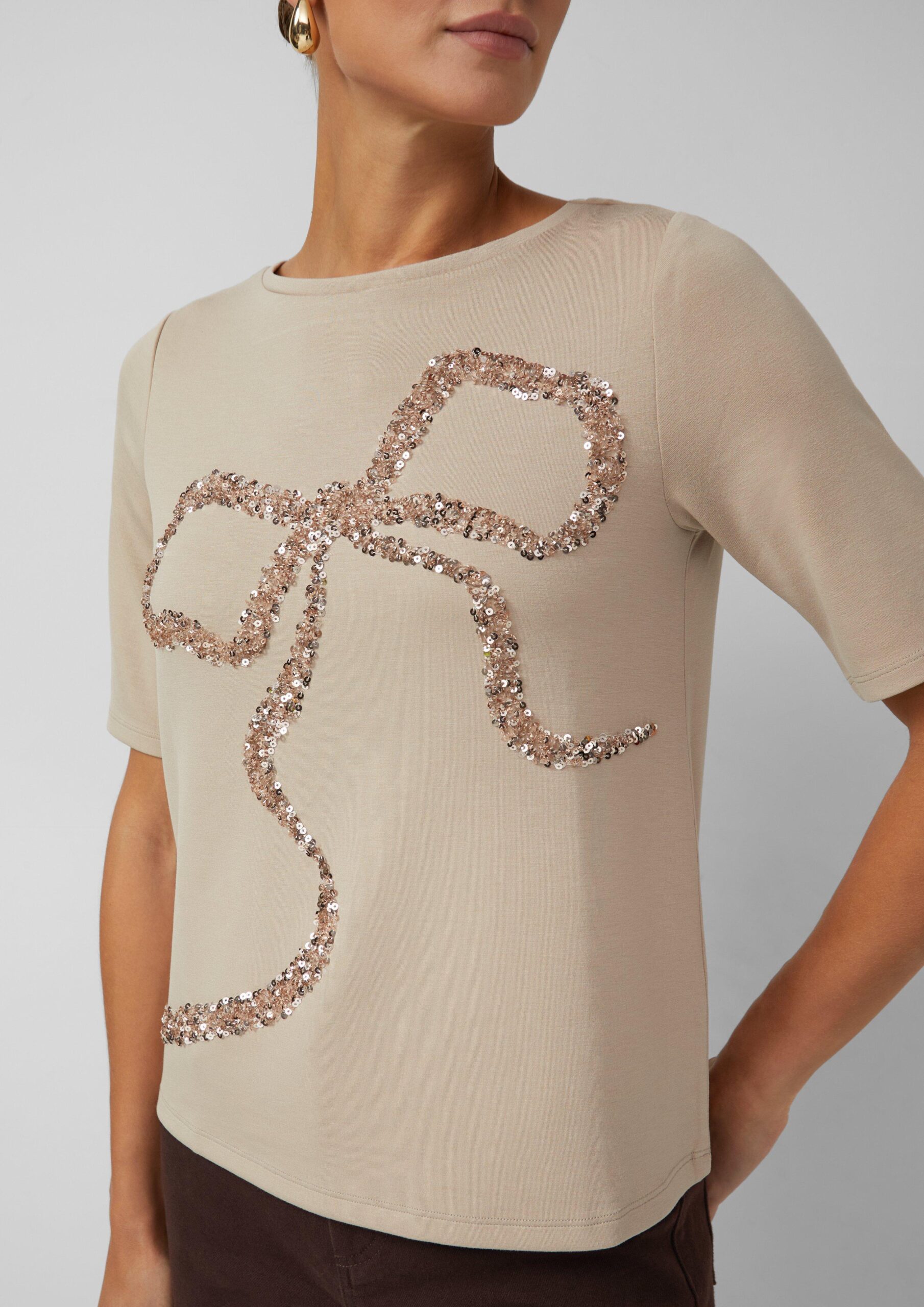 Viskose-T-Shirt im Relaxed Fit mit Pailletten