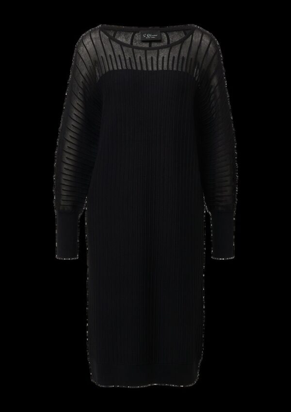 Feinstrick-Kleid mit Fledermausärmeln und Ottoman-Struktur