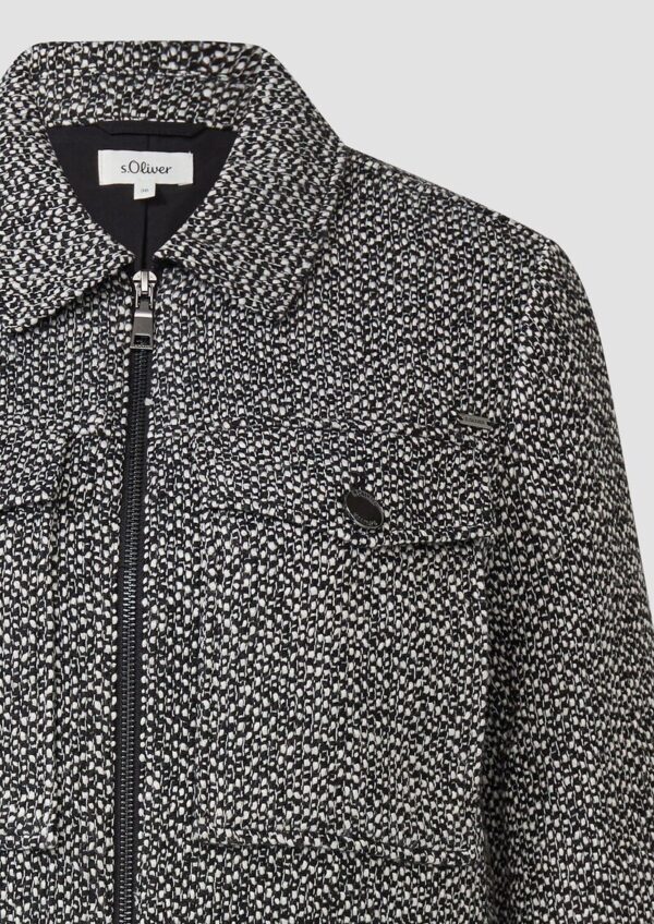 Bouclé-Jacke mit aufgesetzten Taschen