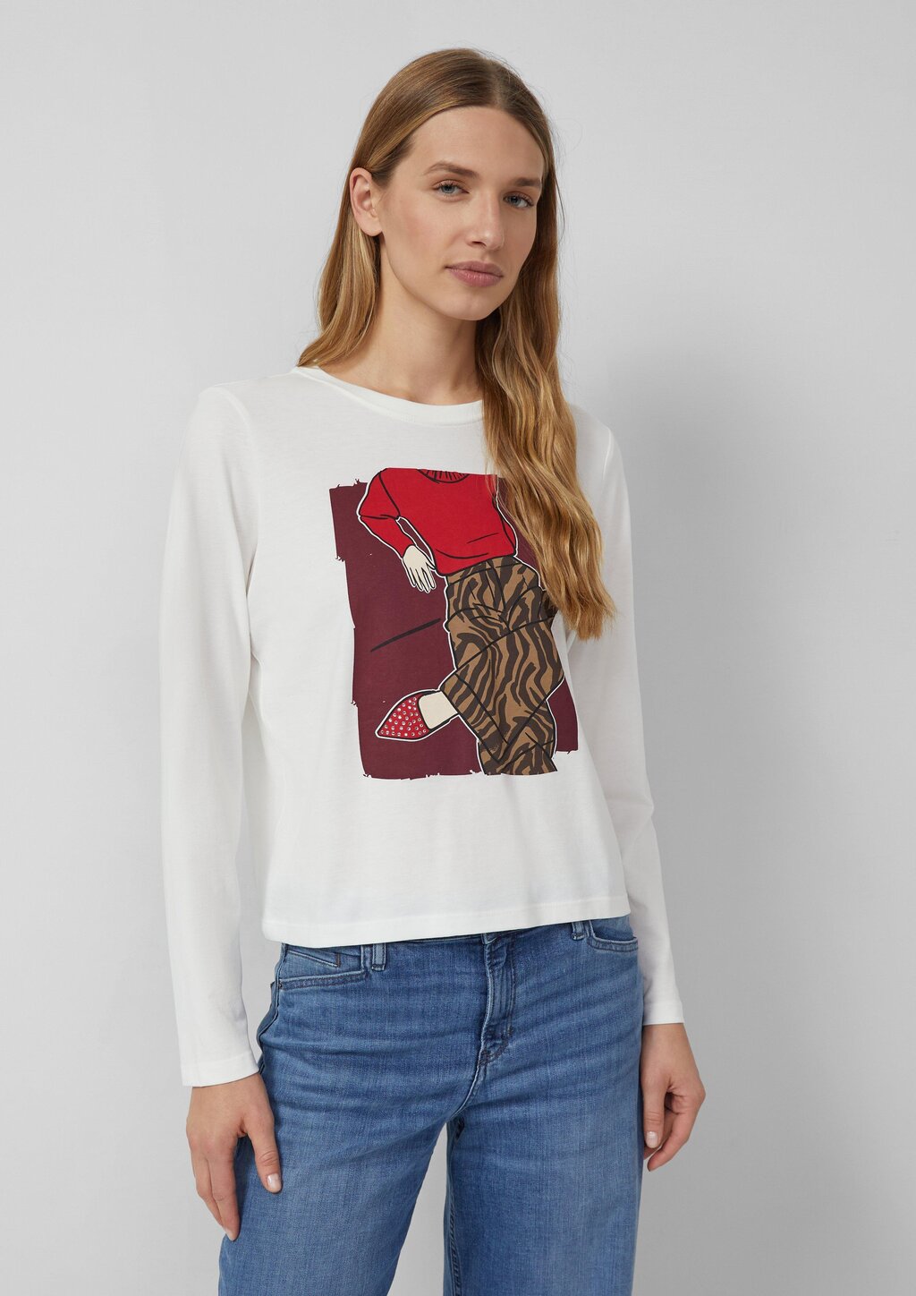 Weiches Langarmshirt mit Schmucksteinen