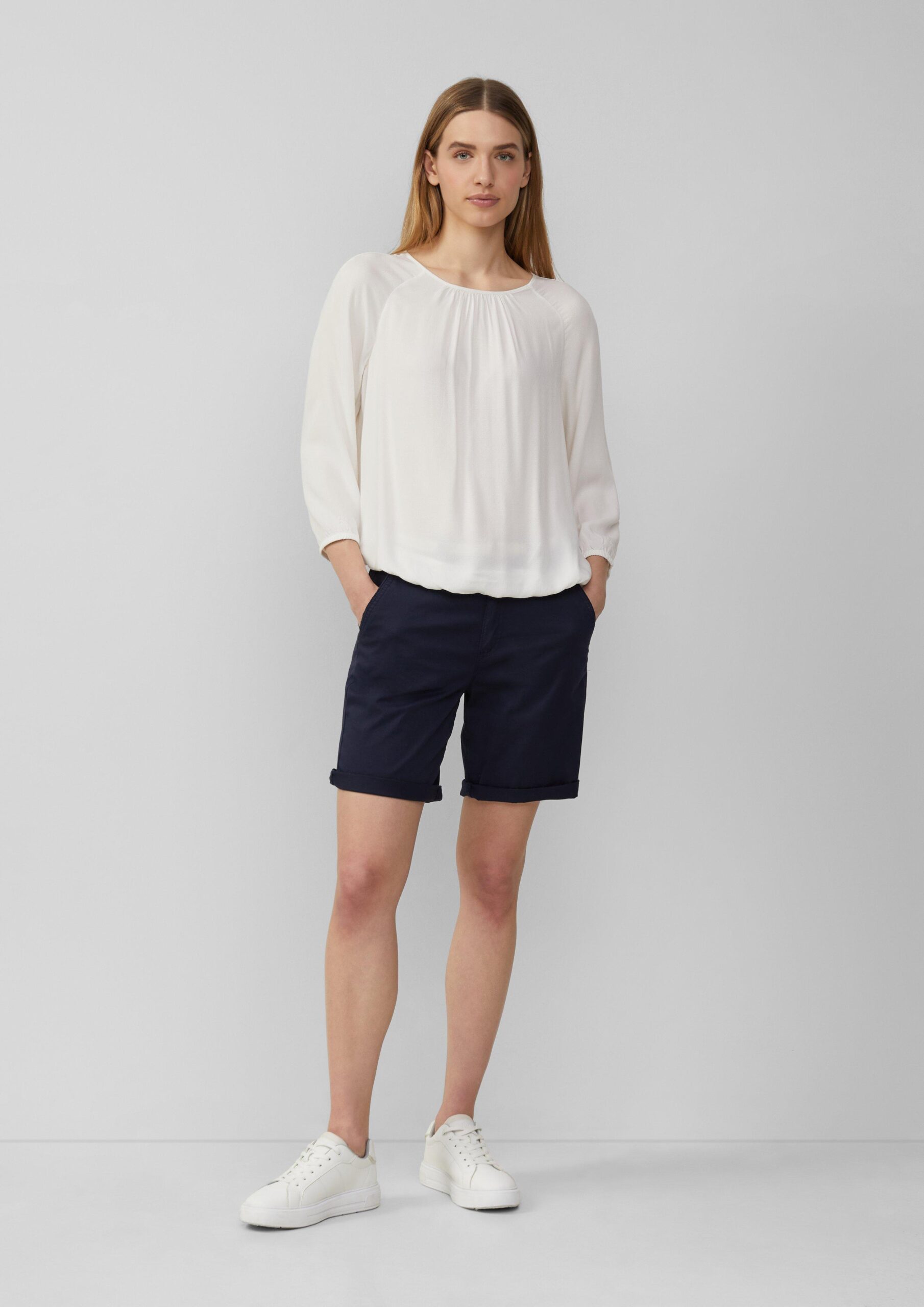 Strukturierte Viskose-Bluse mit Raff-Details