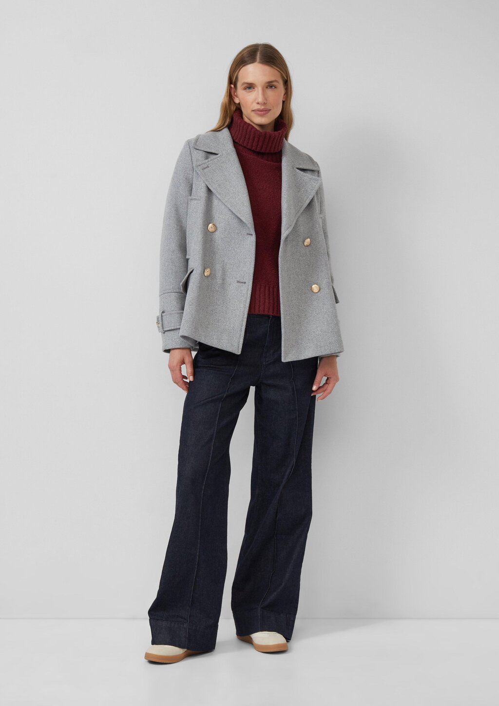 Kuscheliger Strickpullover mit breitem Rollkragen