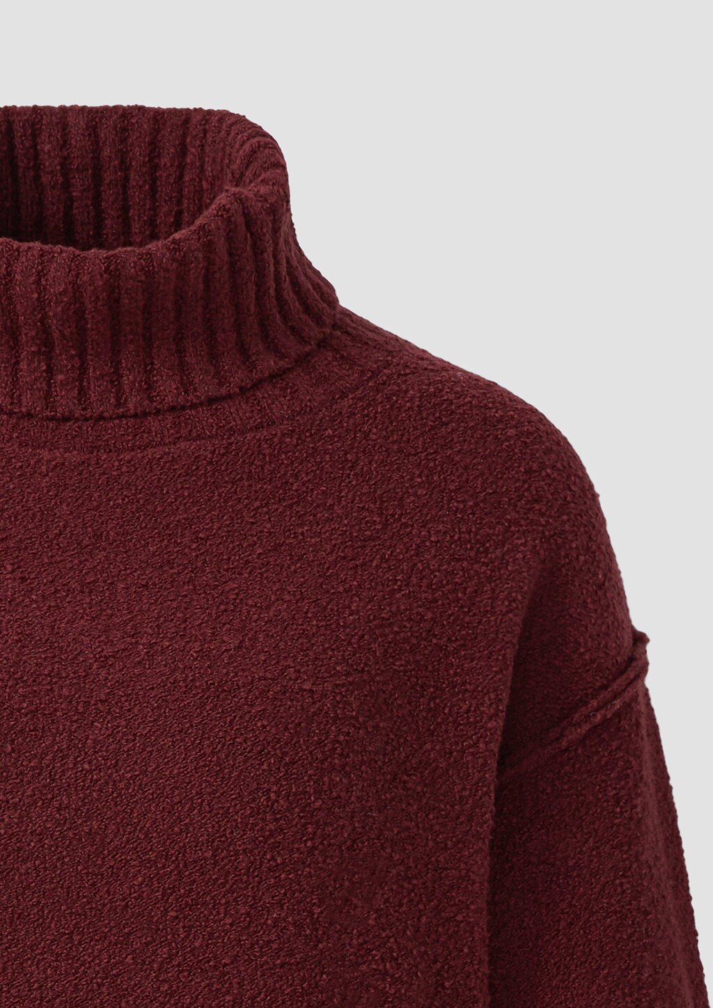 Kuscheliger Strickpullover mit breitem Rollkragen