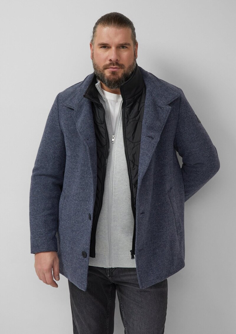 Strukturierter Mantel mit Wolle und fixiertem Insert