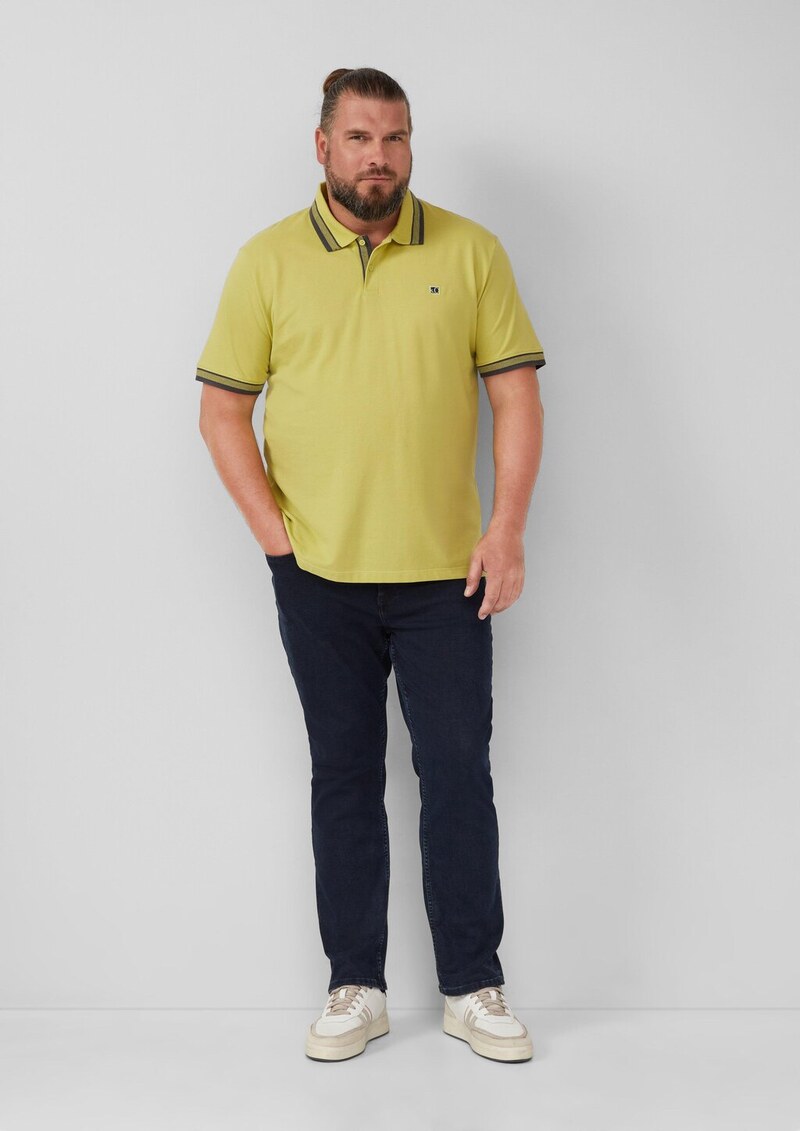 Poloshirt aus Baumwollpiqué mit Kontrast-Details