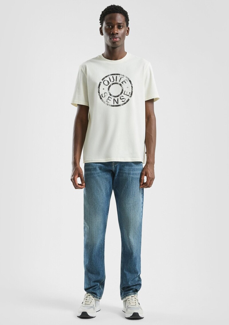 Denim Pete/ Regular Fit / Mid Rise / Straight Leg