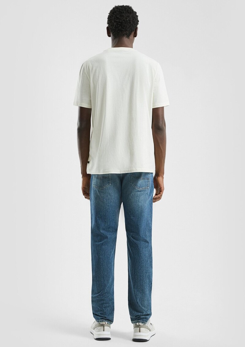 Denim Pete/ Regular Fit / Mid Rise / Straight Leg